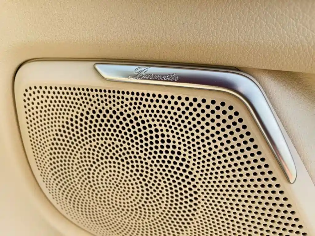 Mercedes-Benz V-Class 2017 — фото 12