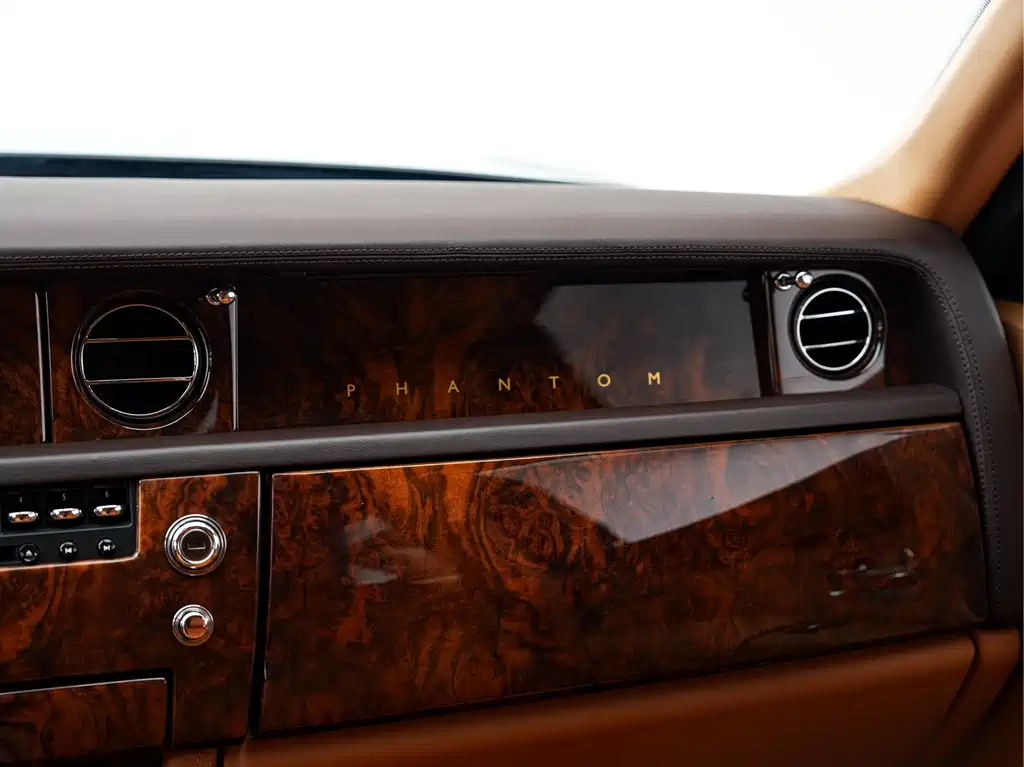 Rolls-Royce Phantom 2010 — фото 14