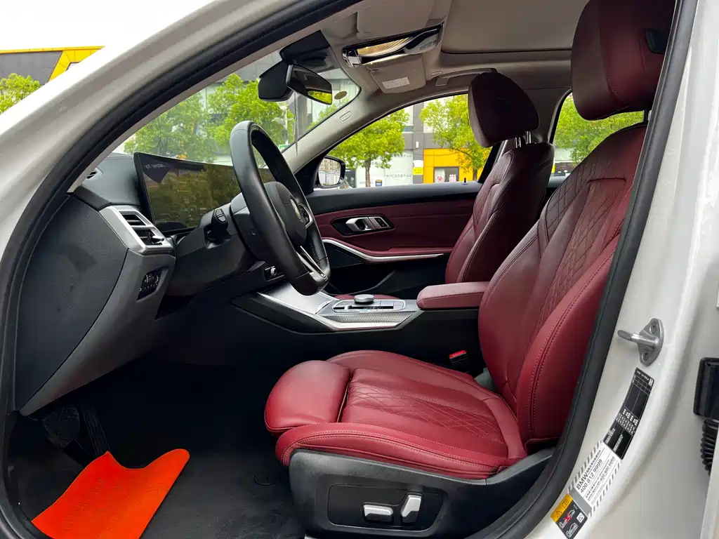 BMW i3 2024 — фото 12