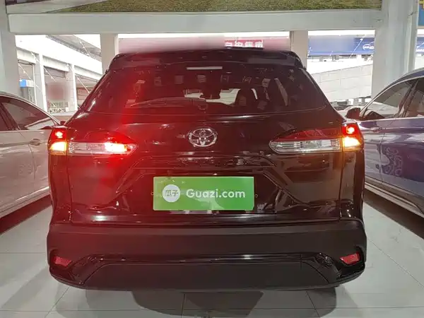 Toyota Frontlander 2023