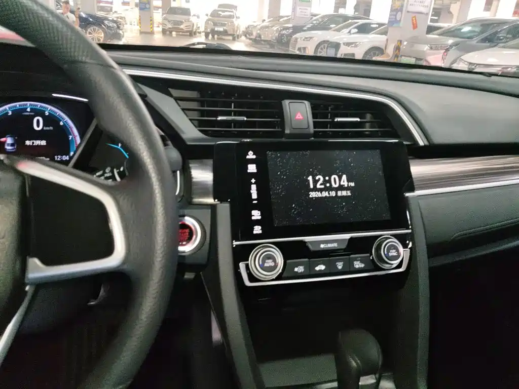 Honda Civic 2019 — фото 13