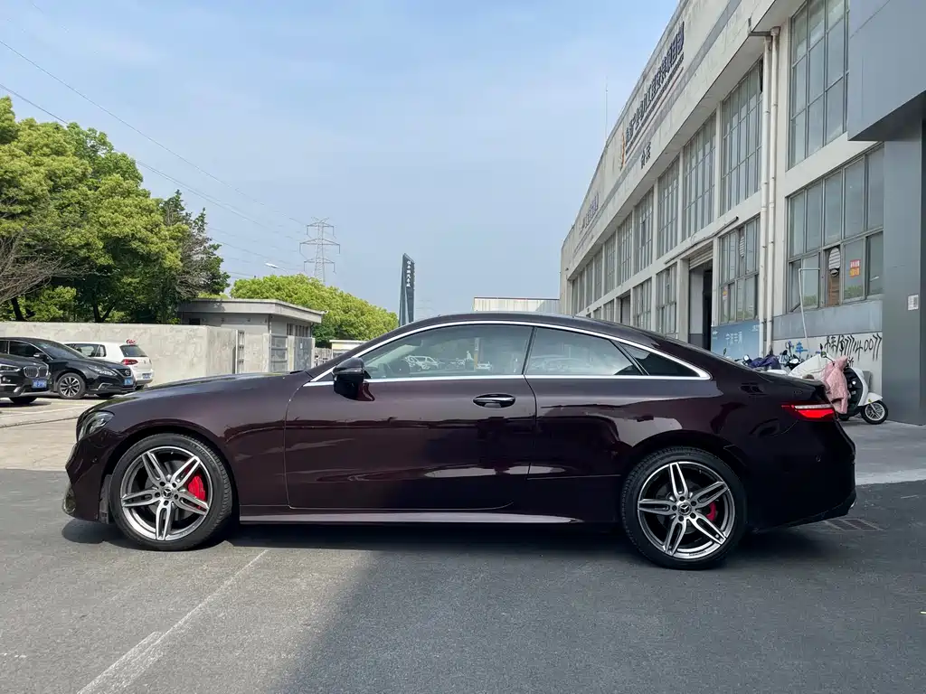 Mercedes-Benz E-Class 2019 — фото 15