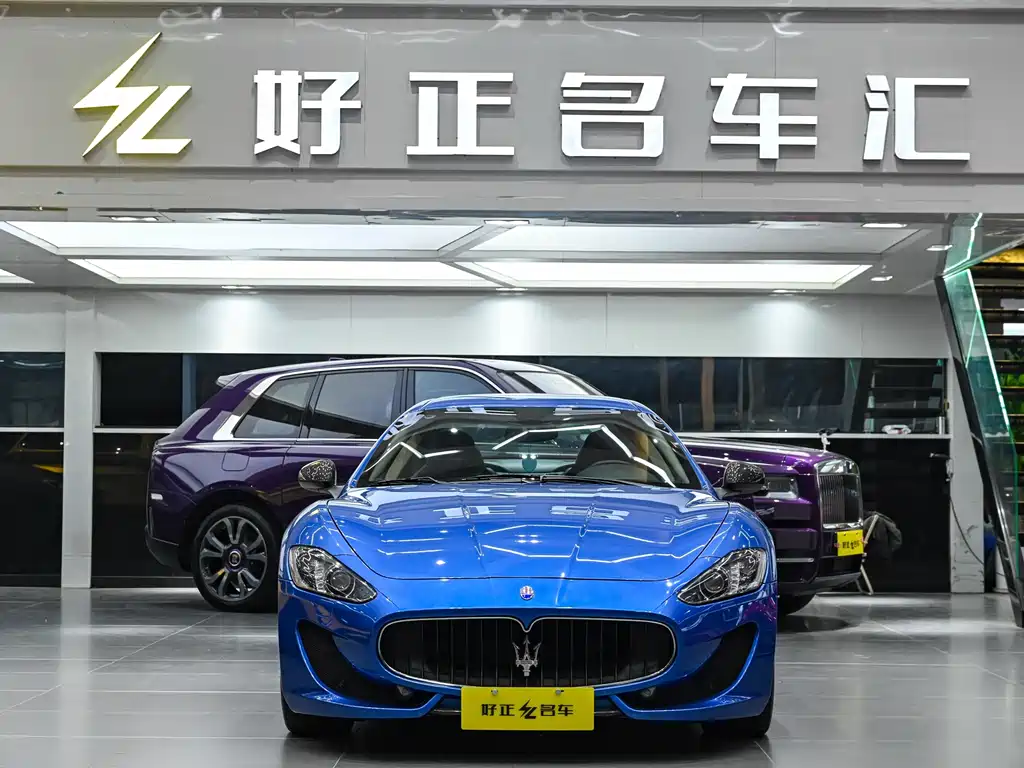 Maserati Granturismo 2013 — фото 4