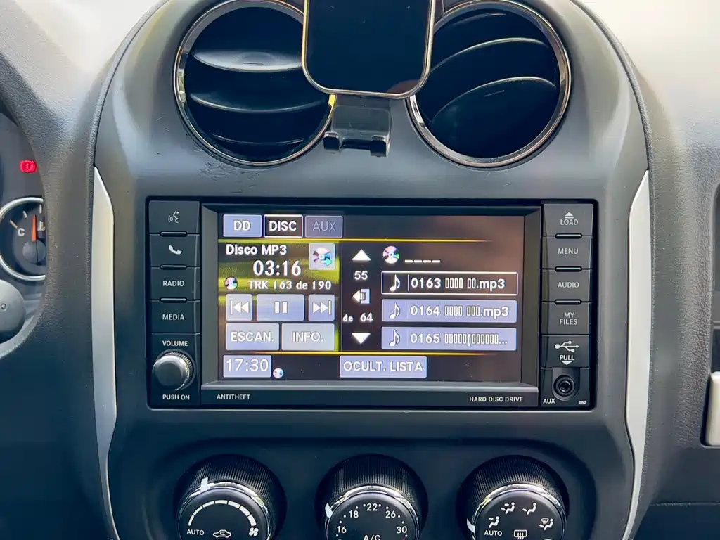 Jeep Compass 2014 — фото 13
