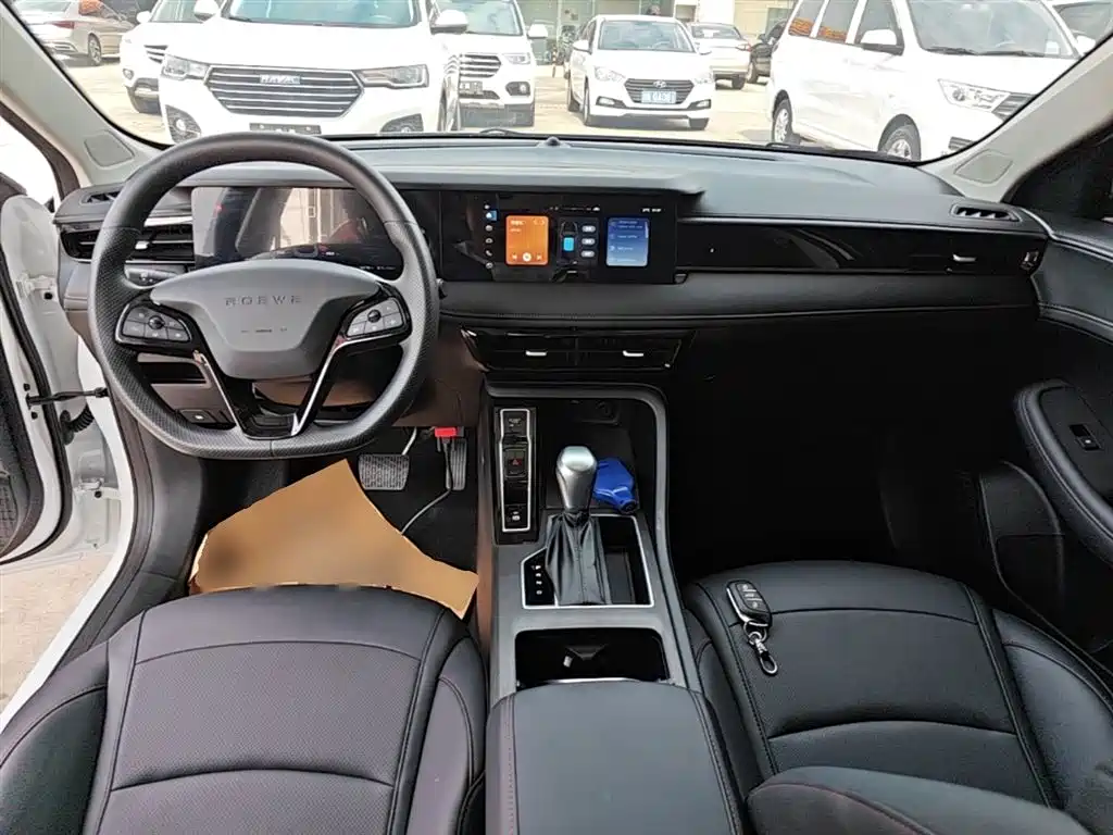 Roewe i5 2025 — фото 10