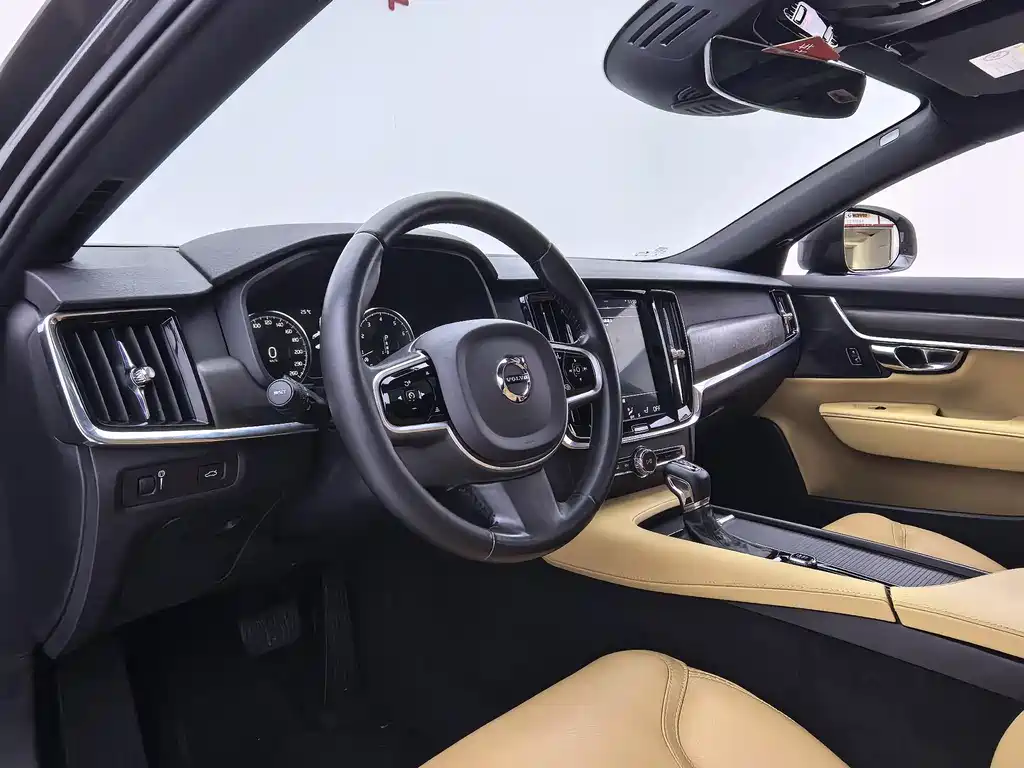 Volvo V90 2019 — фото 24