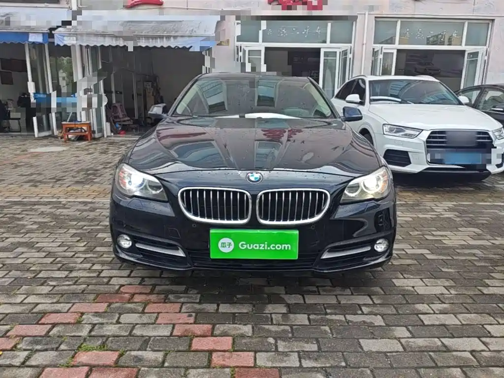 BMW 5 Series 2015 — фото 3