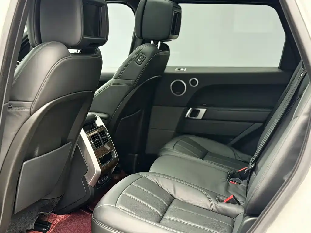 Land Rover Sport PHEV 2019