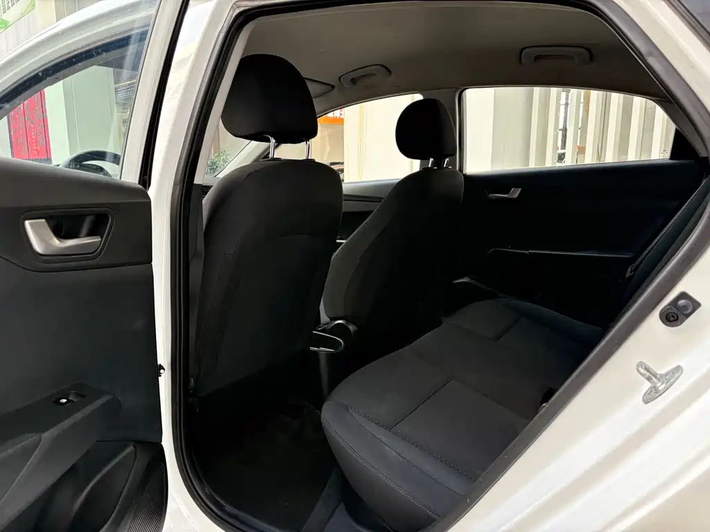 Hyundai Verna 2019 — фото 6