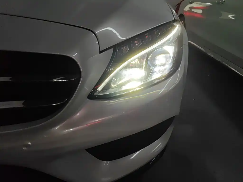 Mercedes-Benz C-Class 2018 — фото 18