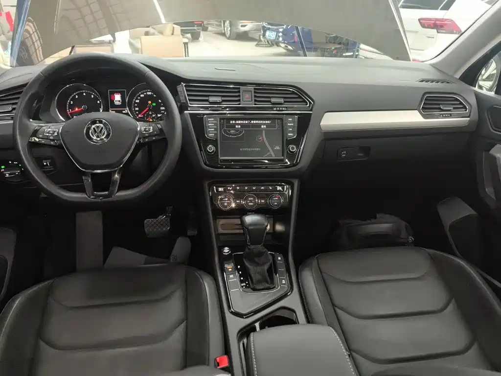 Volkswagen Tiguan L 2018