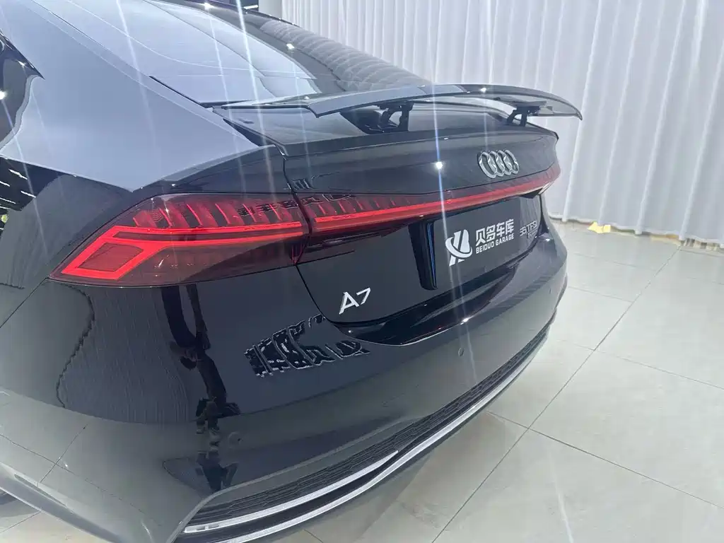 Audi A7 2024 — фото 19