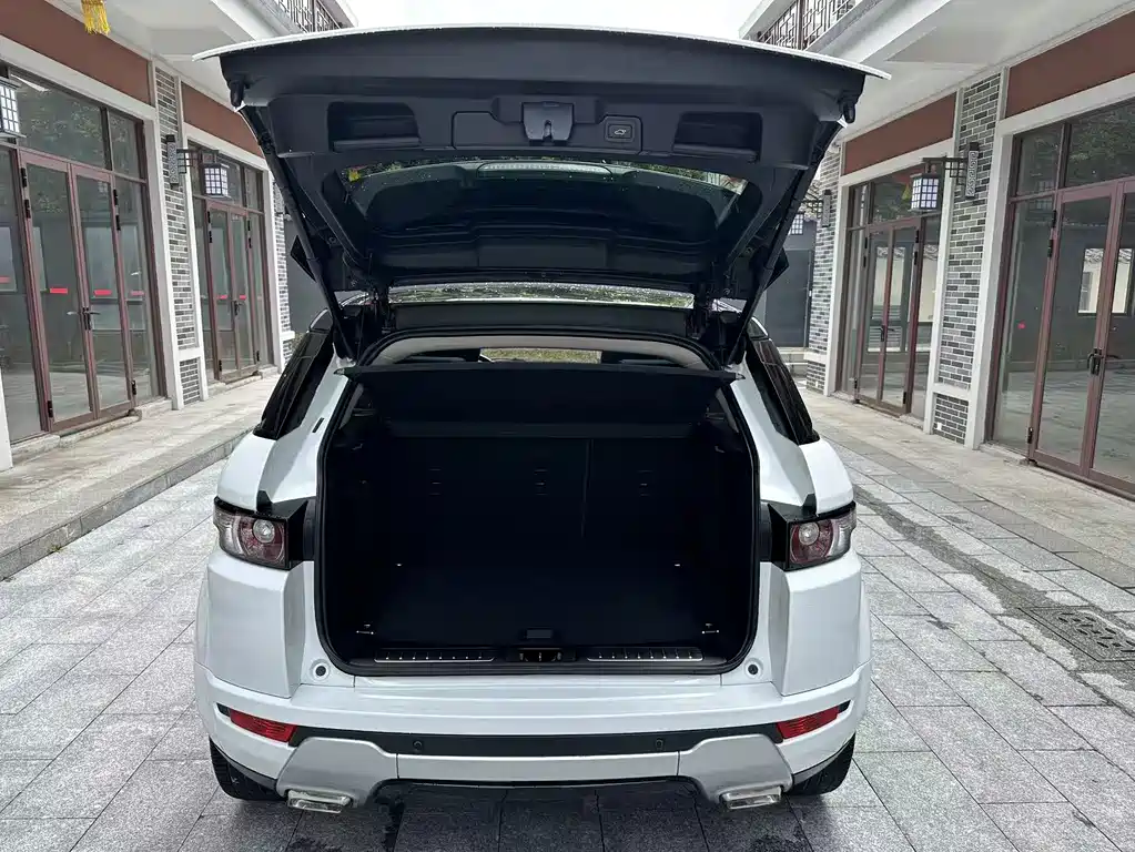 Land Rover Evoque 2016 — фото 17