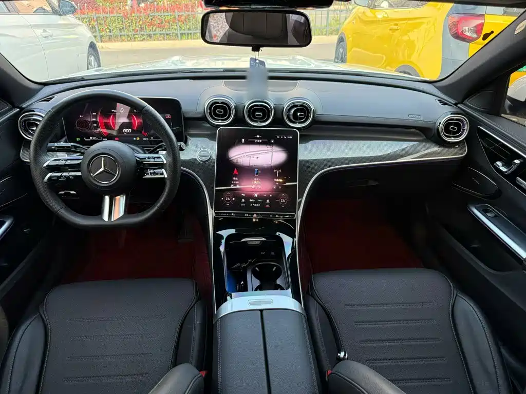 Mercedes-Benz C-Class 2023 — фото 10