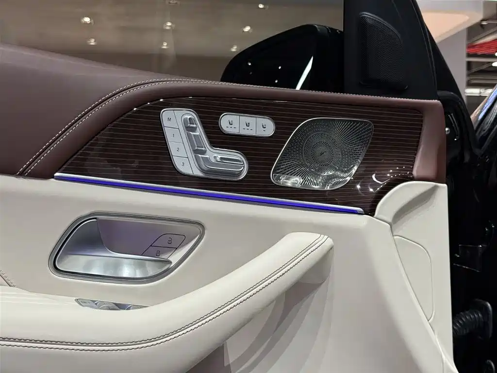 Mercedes-Benz GLS 2021 — фото 13