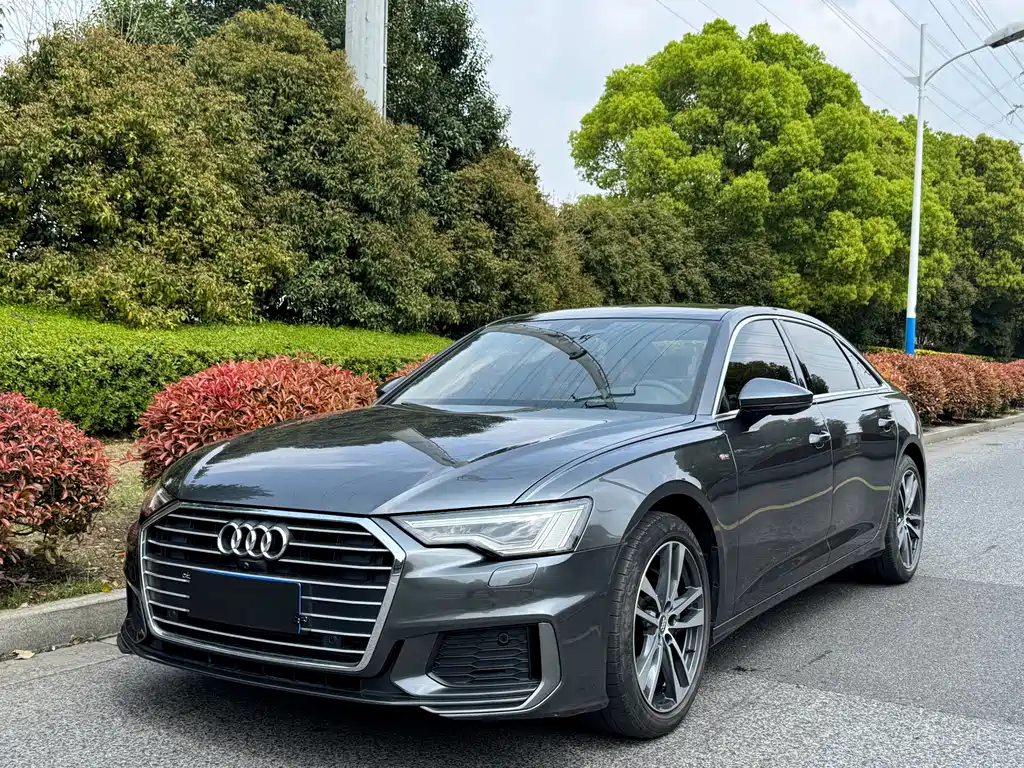 Audi A6L 2021 — фото 1