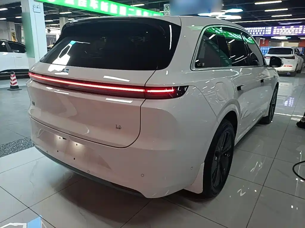 Li Auto Li L6 2024