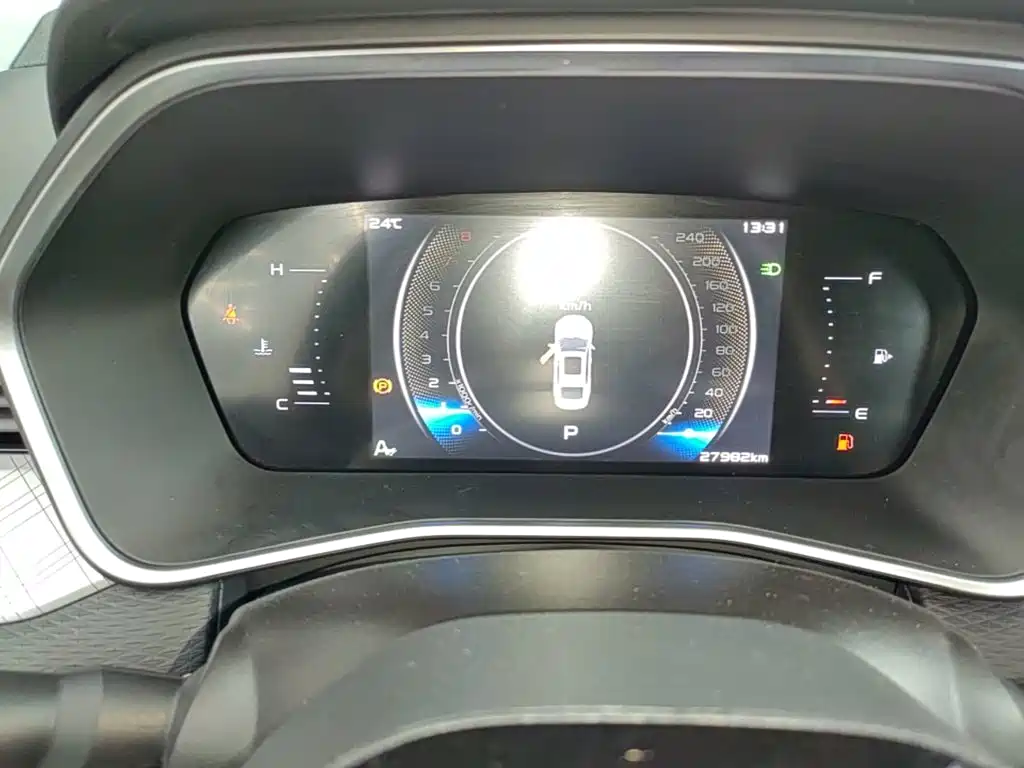 Geely Xingrui 2023 — фото 12