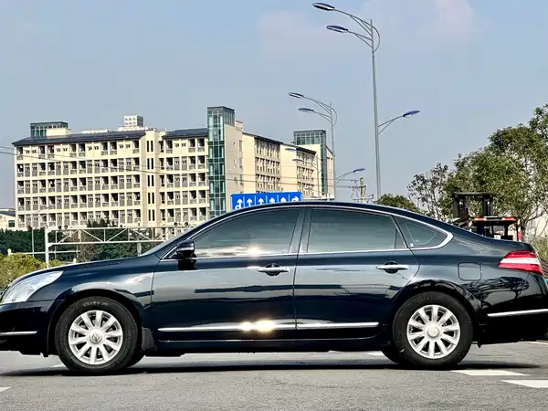 Nissan Teana 2010