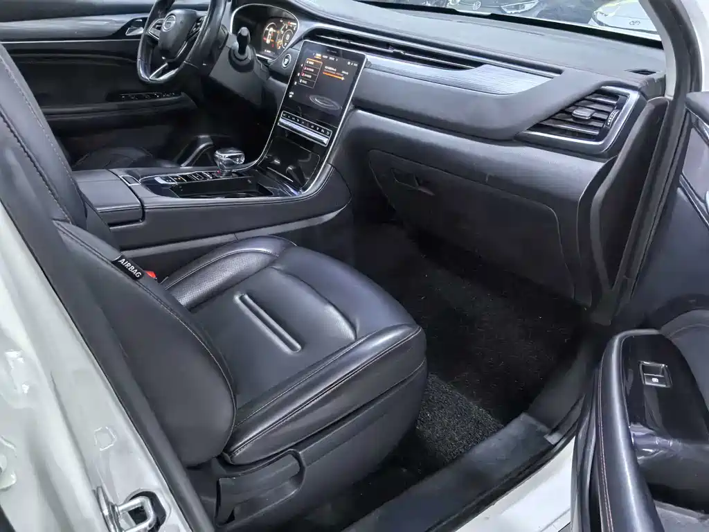 GAC Trumpchi GS4 PLUS 2021 — фото 10