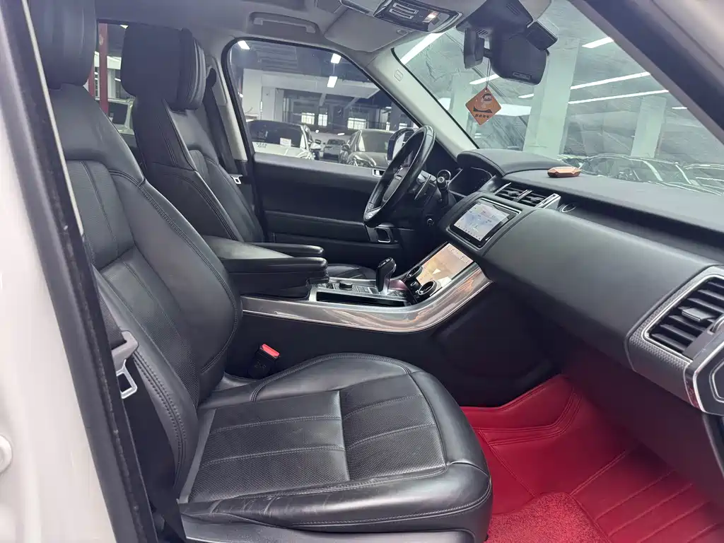 Land Rover Sport 2017 — фото 11