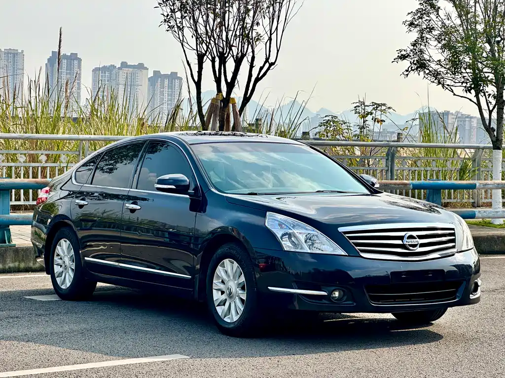 Nissan Teana 2010 — фото 3