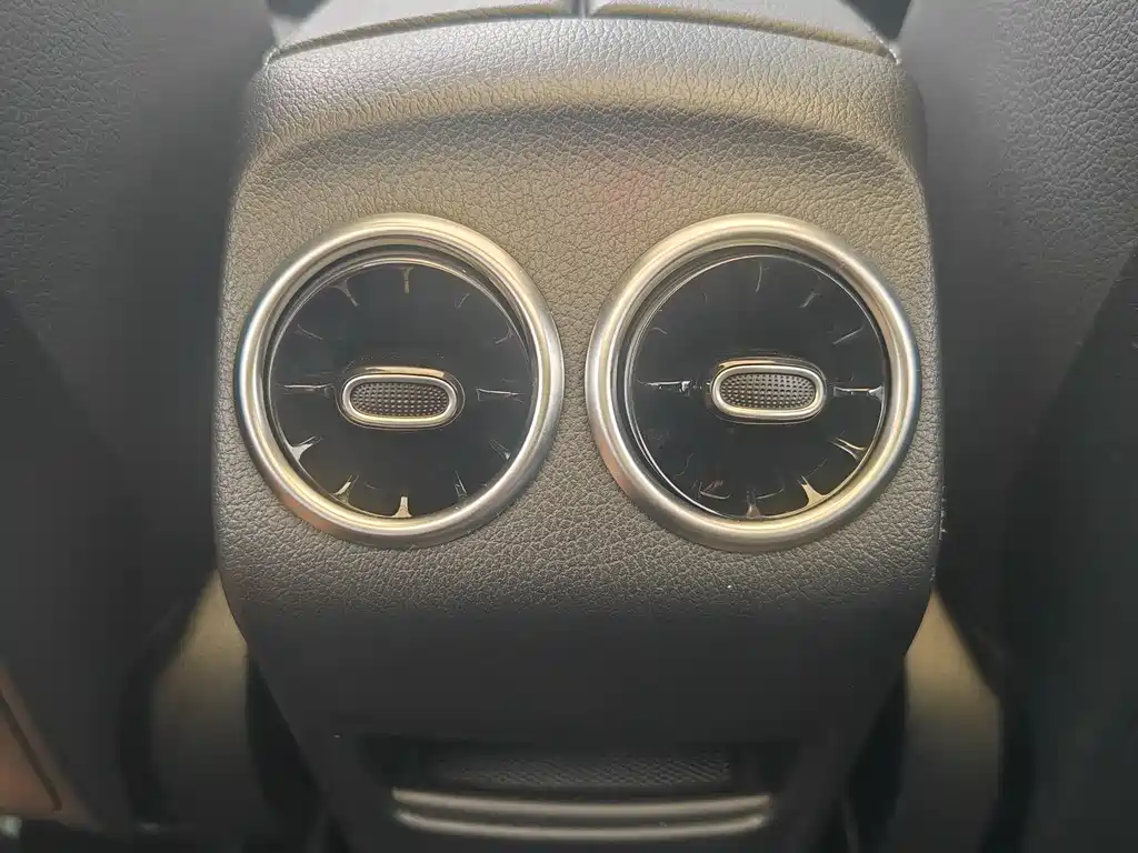 Mercedes-Benz GLB 2022 — фото 11