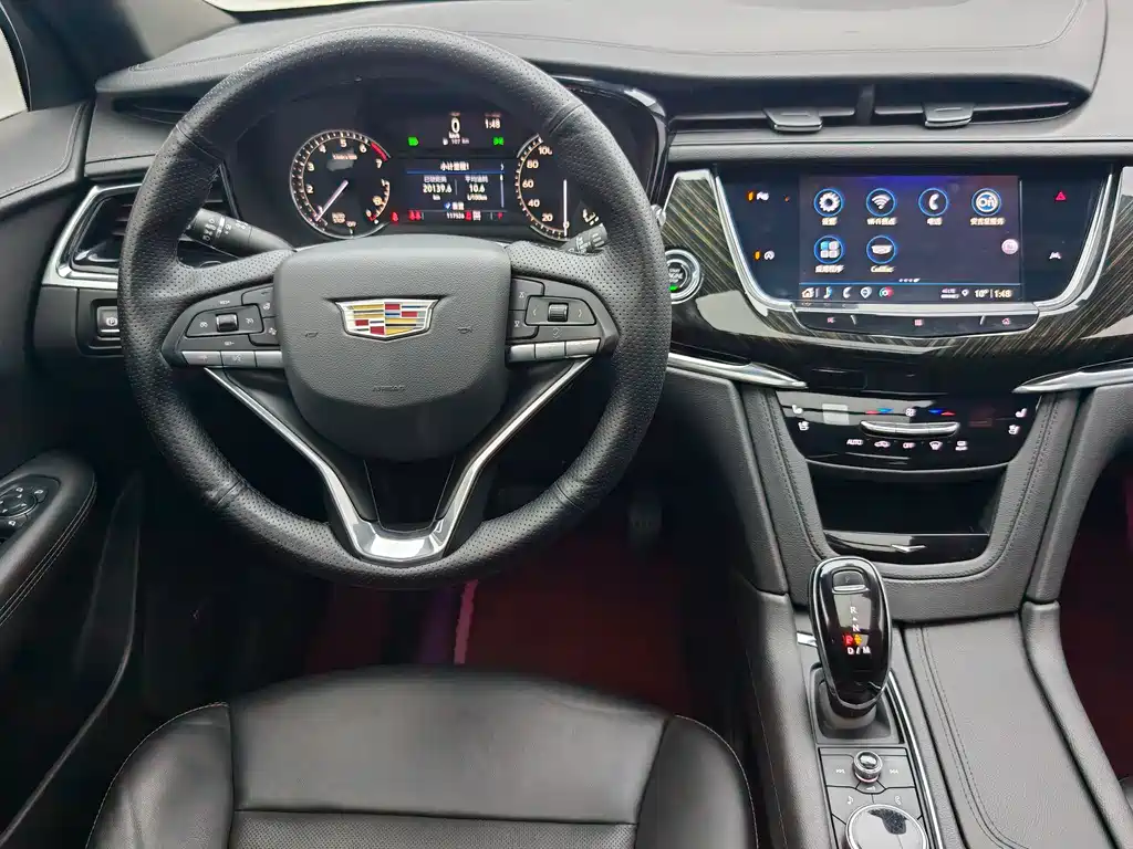 Cadillac XT6 2020 — фото 12