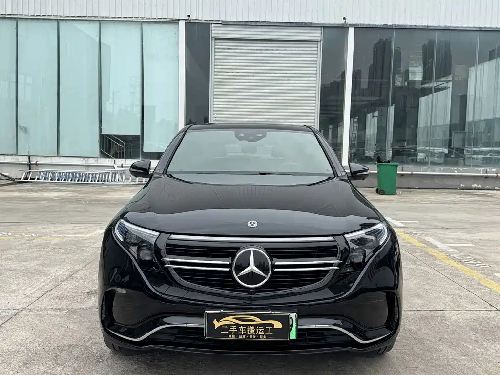 Mercedes-Benz EQC 2020