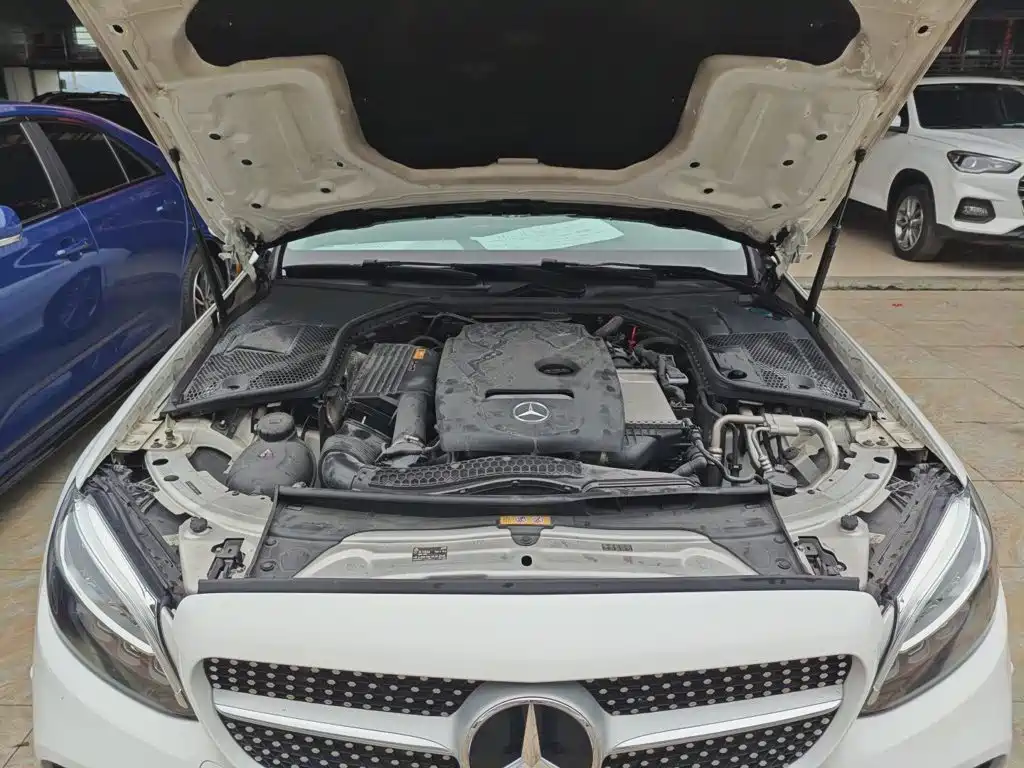 Mercedes-Benz C-Class 2019 — фото 16