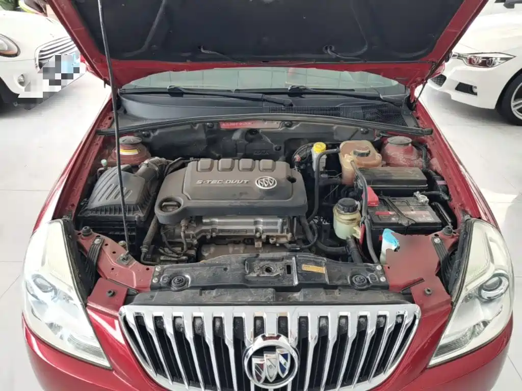 Buick Excelle 2015 — фото 20
