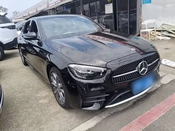 Mercedes-Benz E-Class 2021