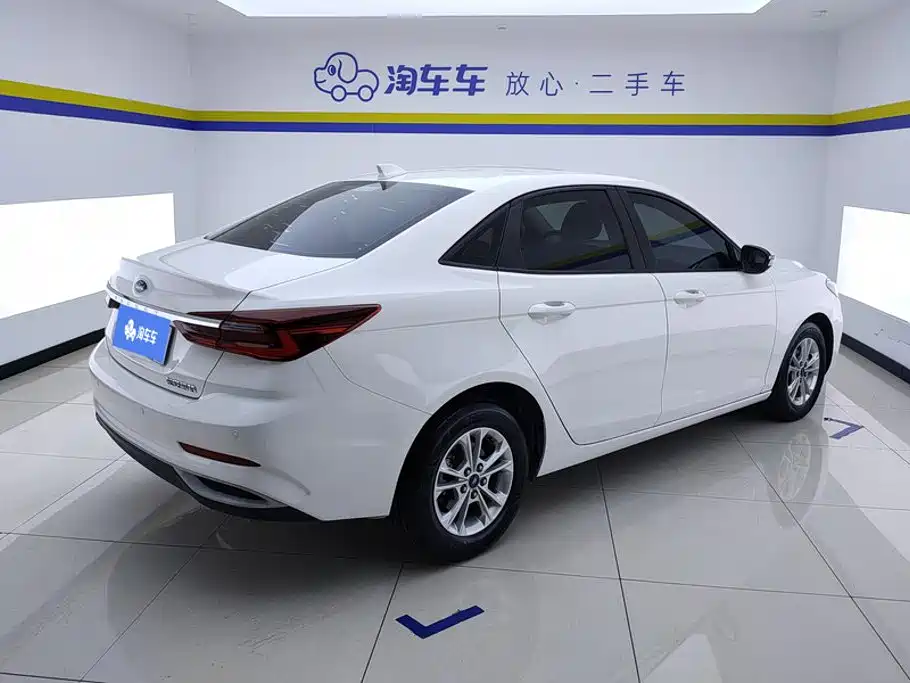 Ford Escort 2021