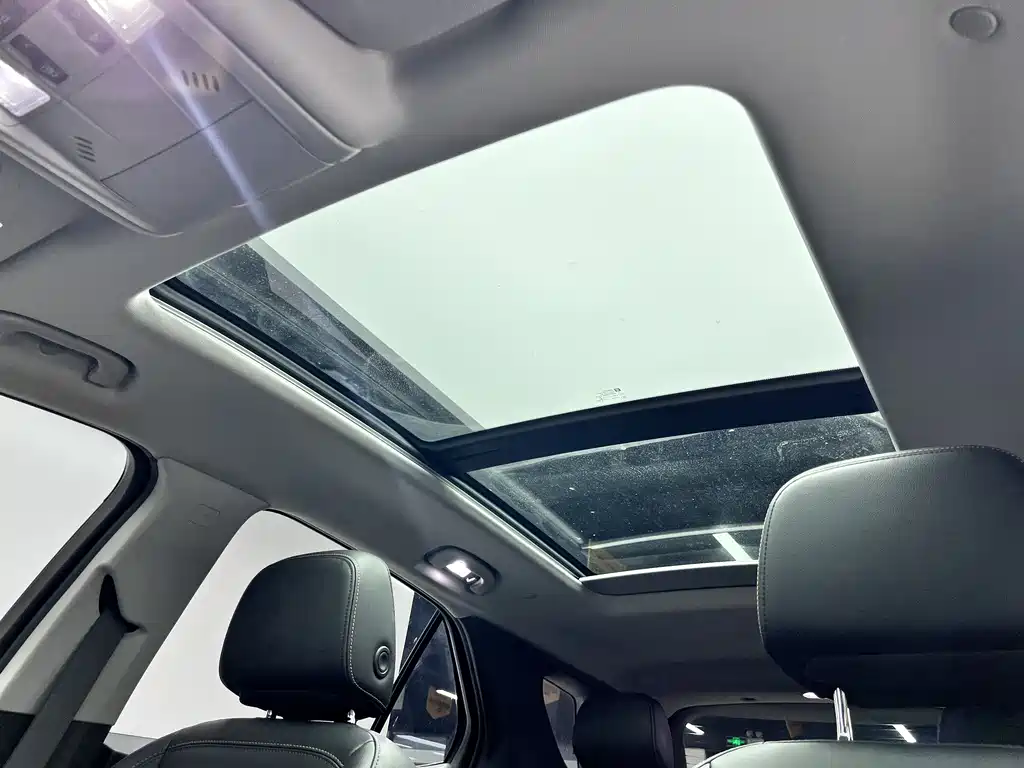 Chevrolet Equinox 2023 — фото 18