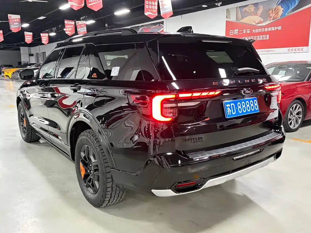 Ford Explorer 2025 — фото 16