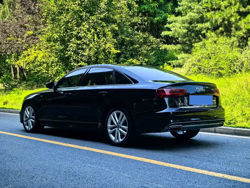 Audi A6L 2019 — фото 5