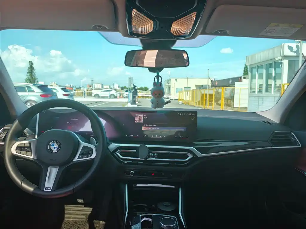 BMW 3 Series 2024