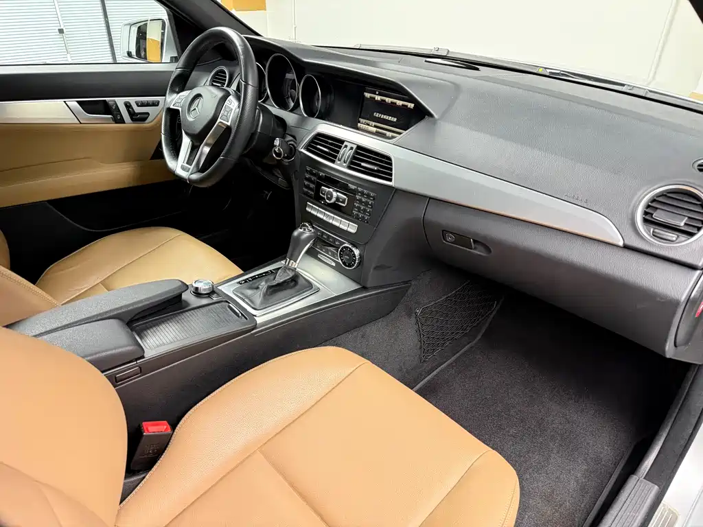 Mercedes-Benz C-Class 2013 — фото 15