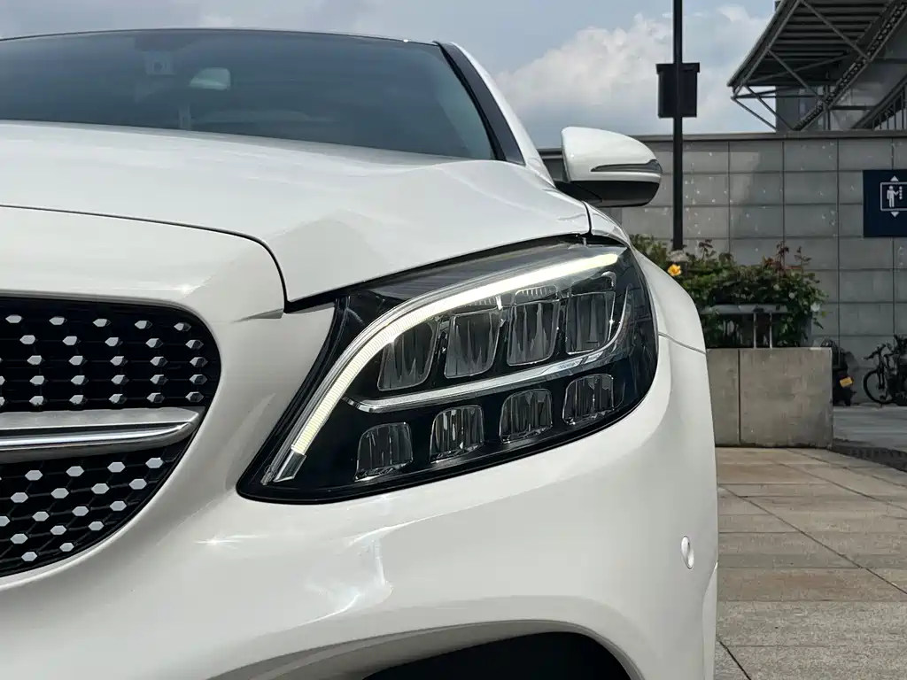 Mercedes-Benz C-Class 2020 — фото 21
