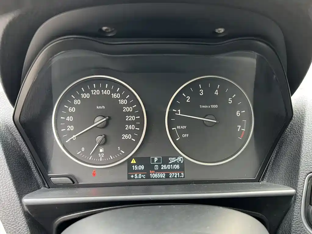 BMW 1 Series 2014 — фото 18