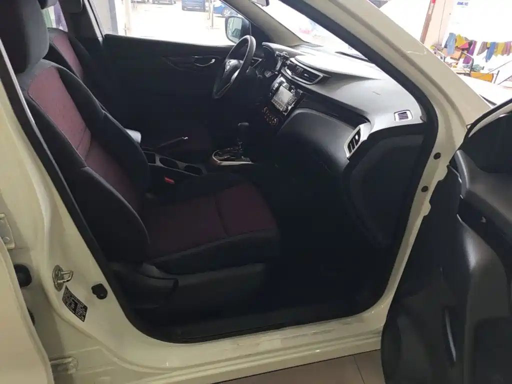 Nissan Qashqai 2017 — фото 25