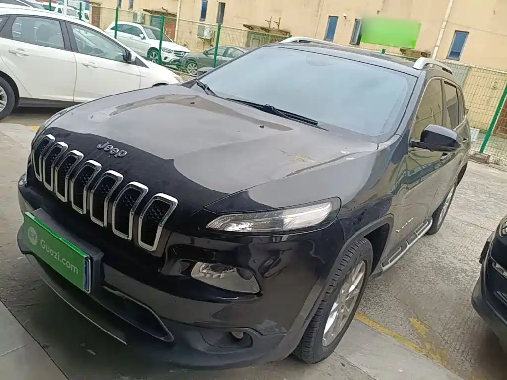 Jeep Cherokee 2017 — фото 1