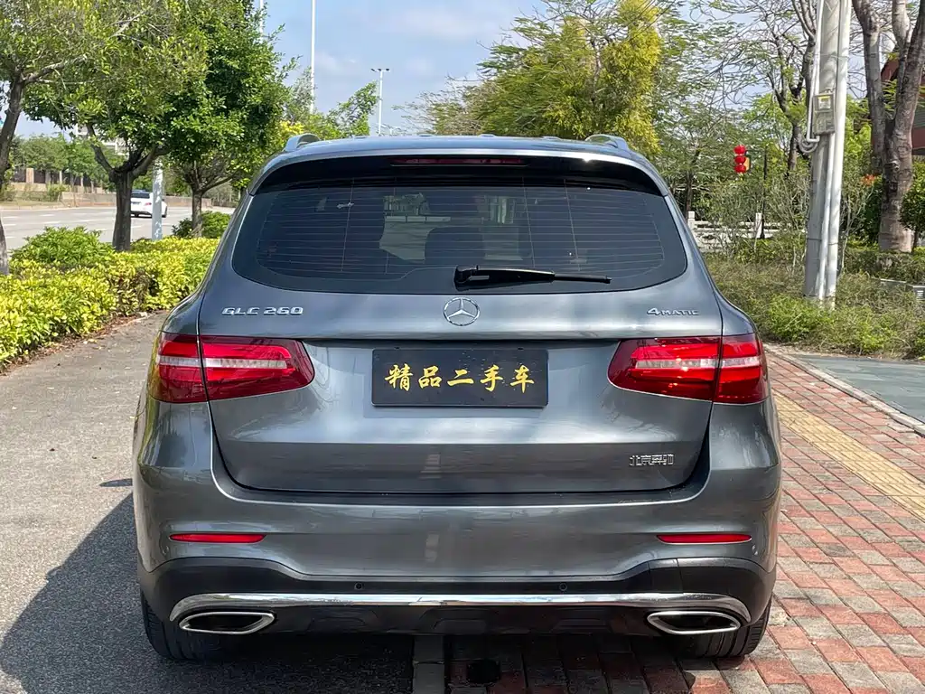 Mercedes-Benz GLC 2017 — фото 11
