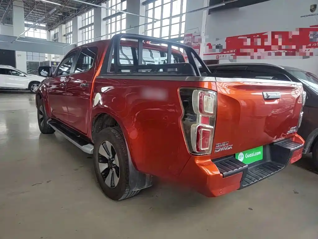 Isuzu D-MAX 2022 — фото 5