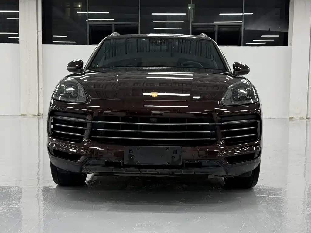 Porsche Cayenne 2019 — фото 2
