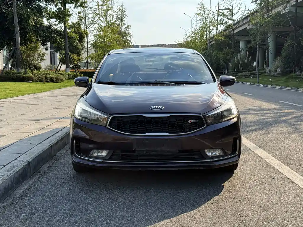Kia K3 2016