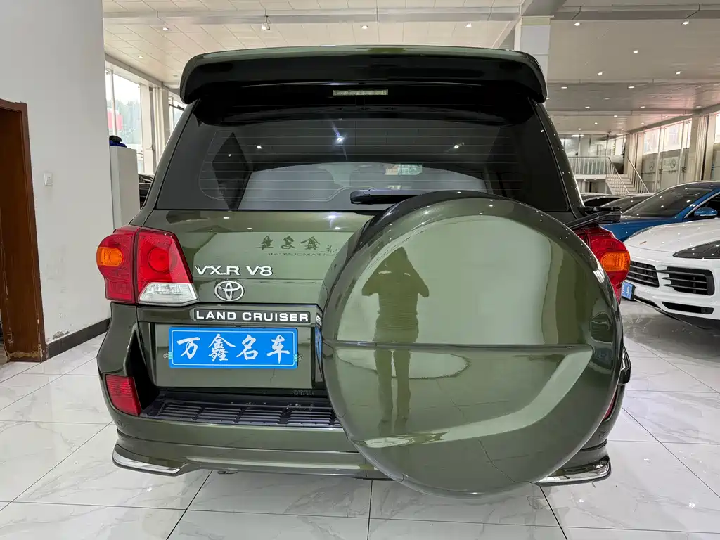 Toyota Land Cruiser 2015 — фото 18