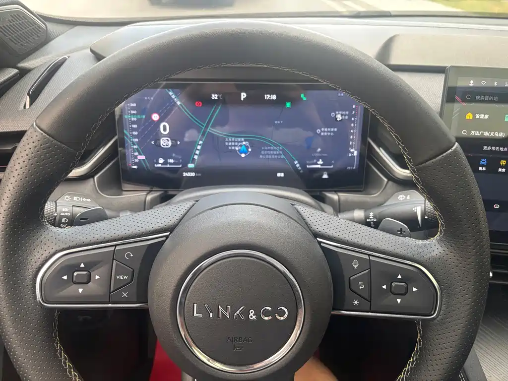 Lynk & Co 03 2024 — фото 4