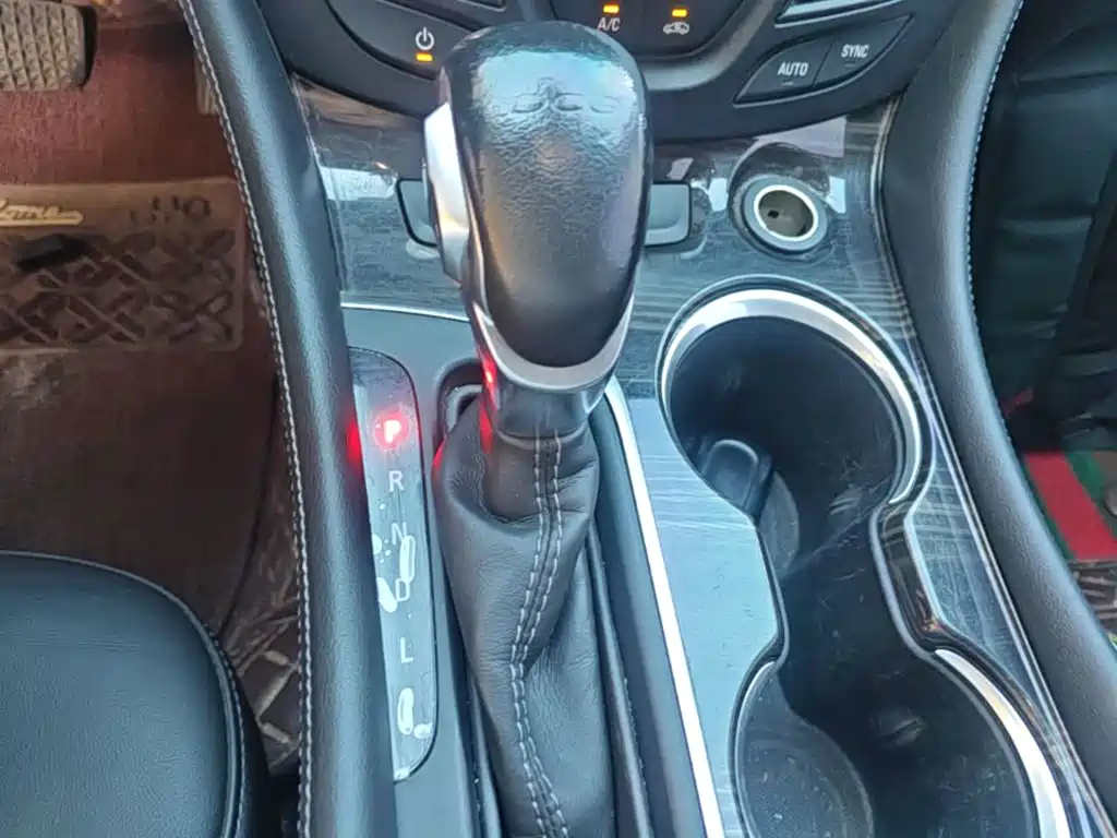 Buick Envision Plus 2019 — фото 14