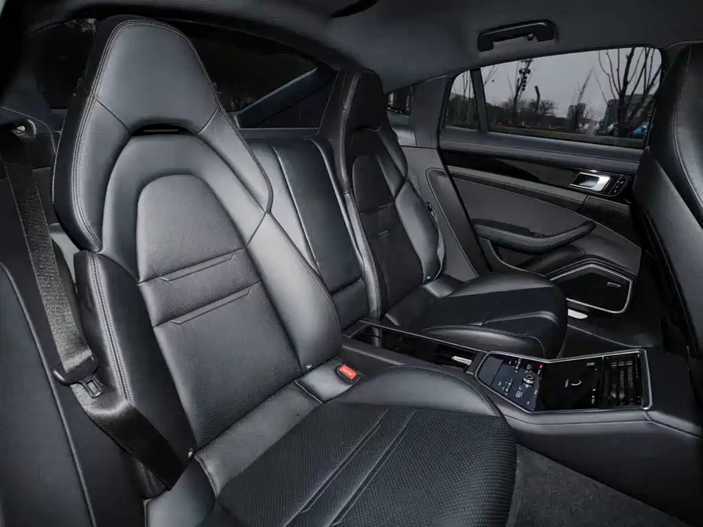 Porsche Panamera 2018 — фото 14
